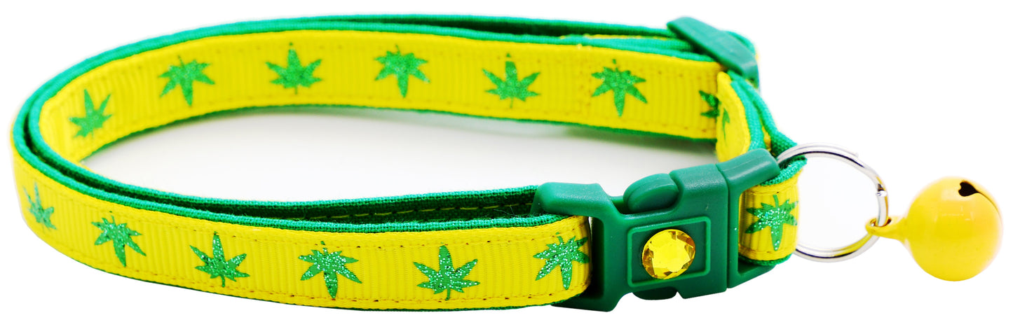 Marijuana Leaves Breakaway Cat Collar-19