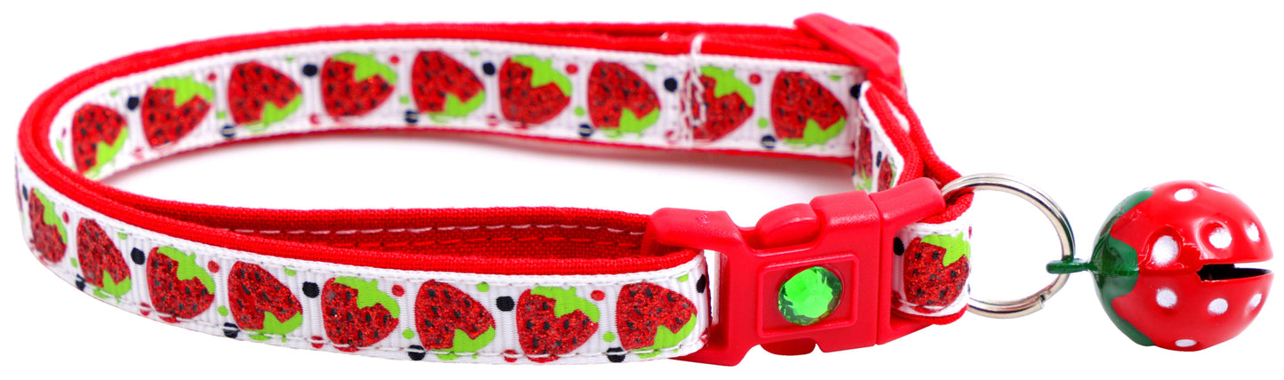 Strawberries Breakaway Cat Collar-1