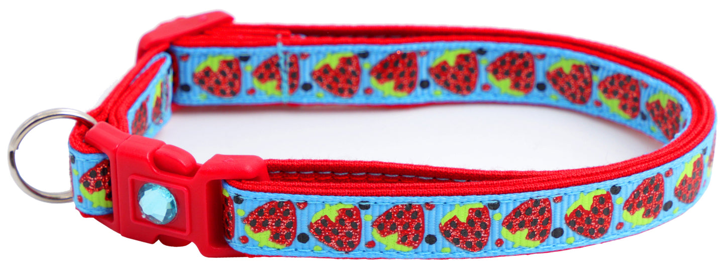 Strawberries Breakaway Cat Collar-38