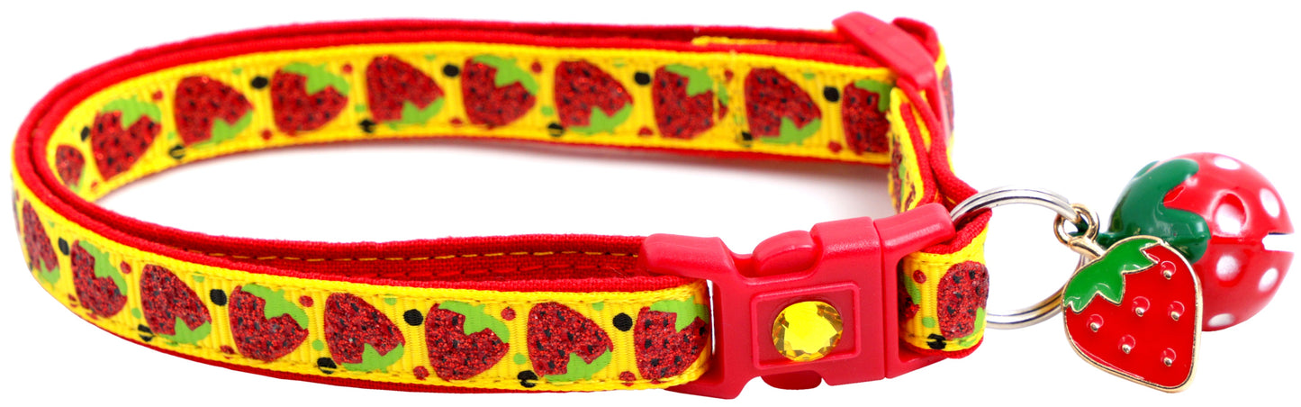 Strawberries Breakaway Cat Collar-28