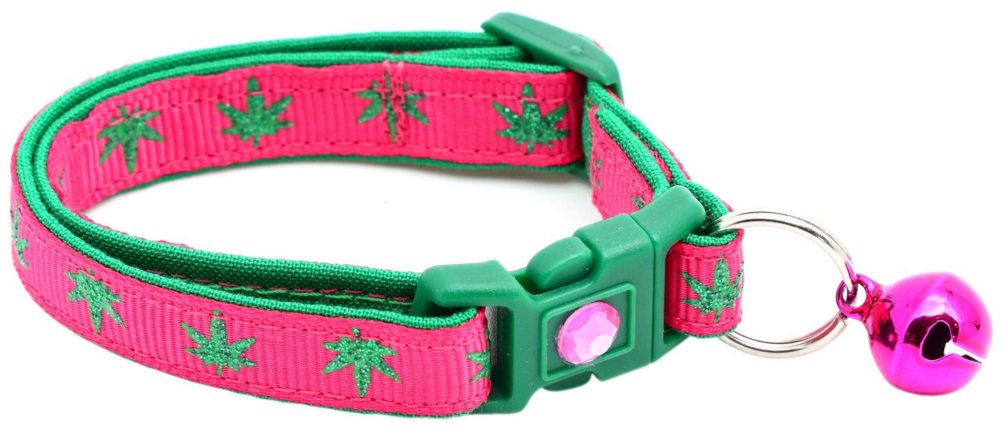 Marijuana Leaves Breakaway Cat Collar-13