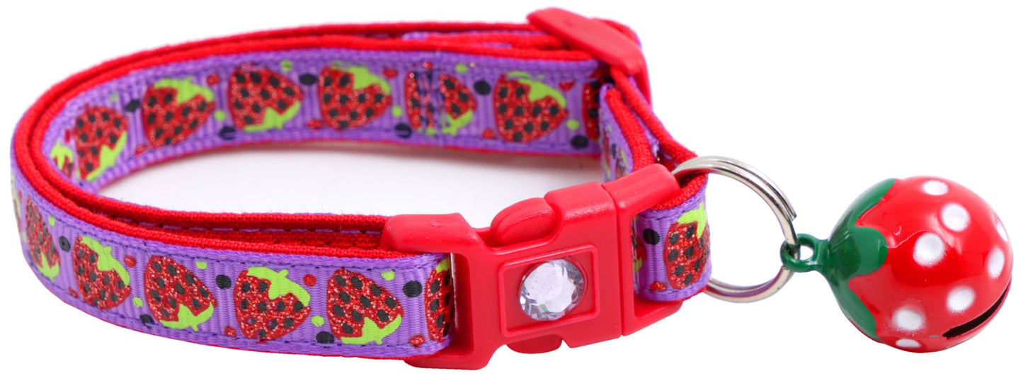 Strawberries Breakaway Cat Collar-8