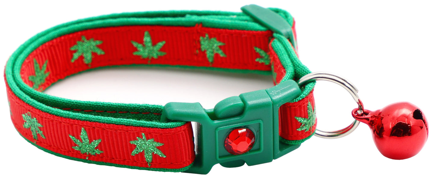 Marijuana Leaves Breakaway Cat Collar-10
