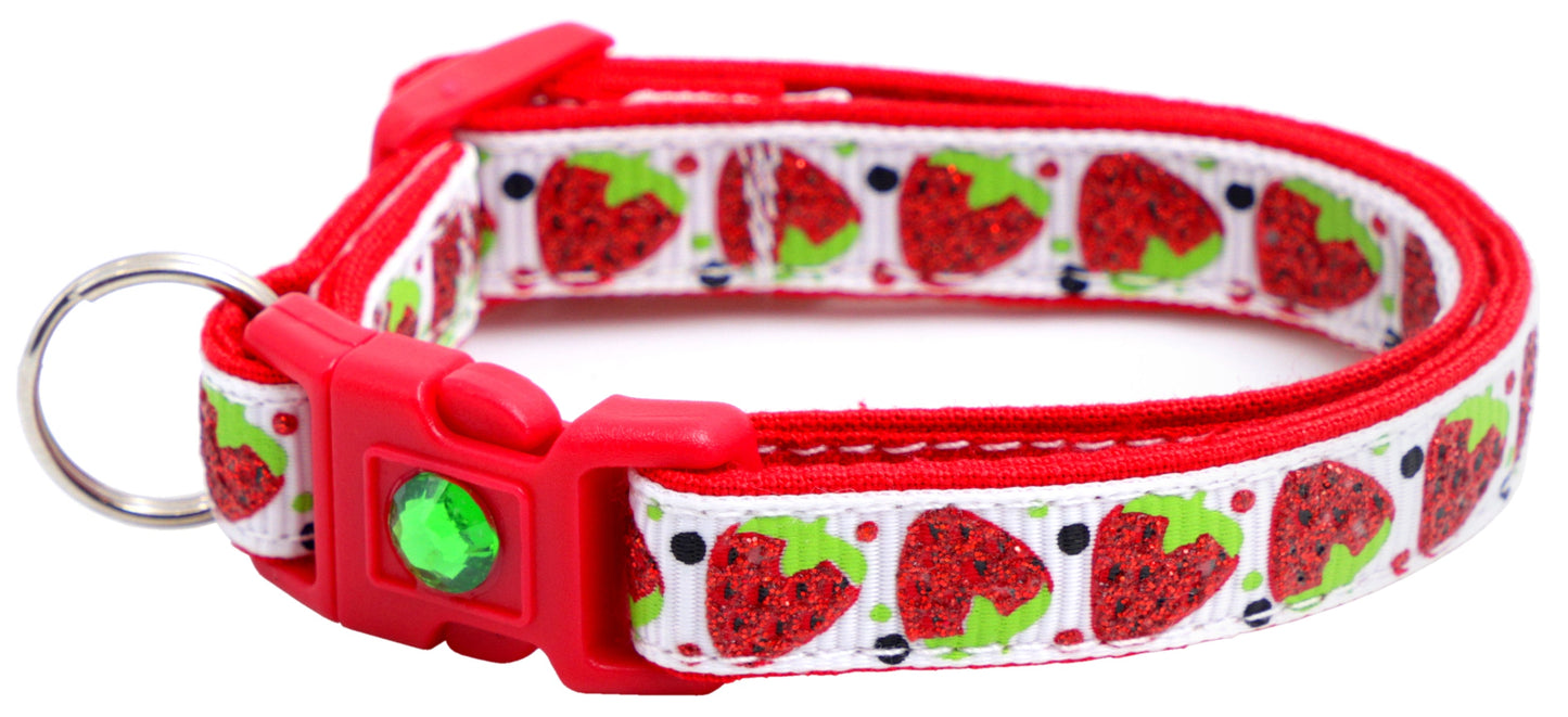 Strawberries Breakaway Cat Collar-32