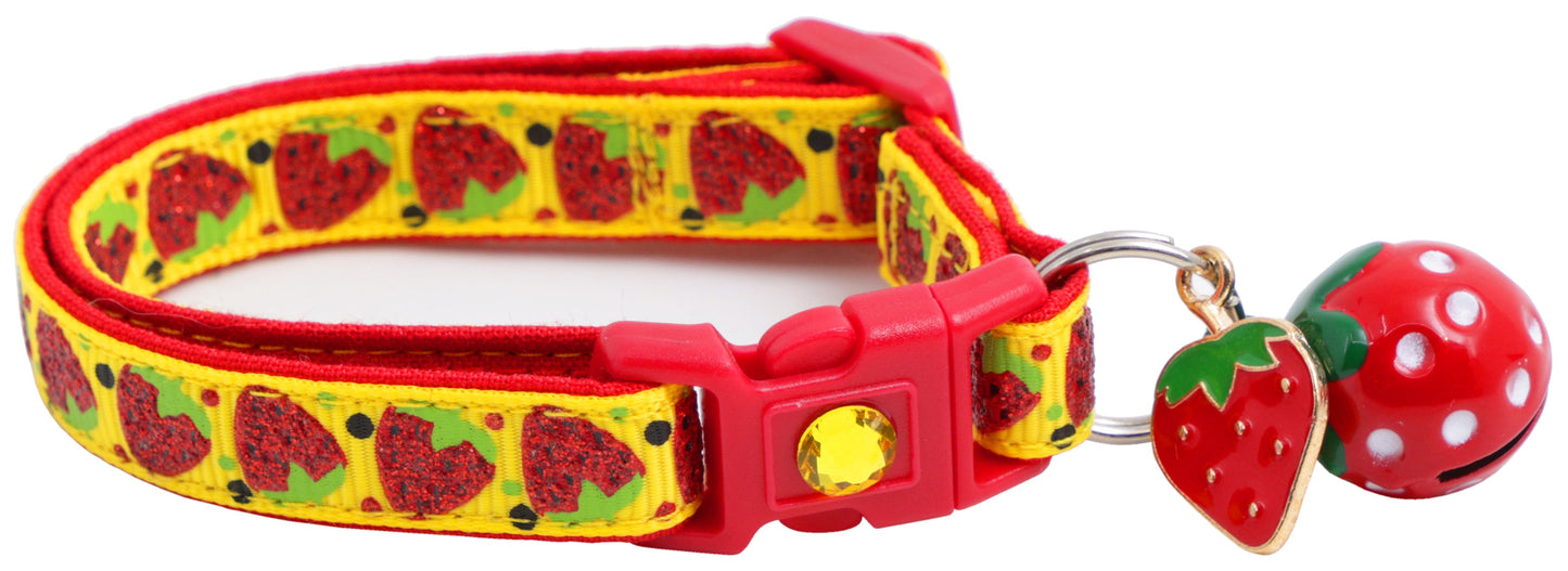 Strawberries Breakaway Cat Collar-24
