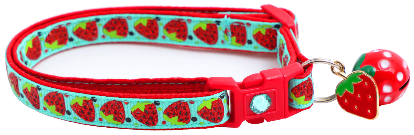 Strawberries Breakaway Cat Collar-31