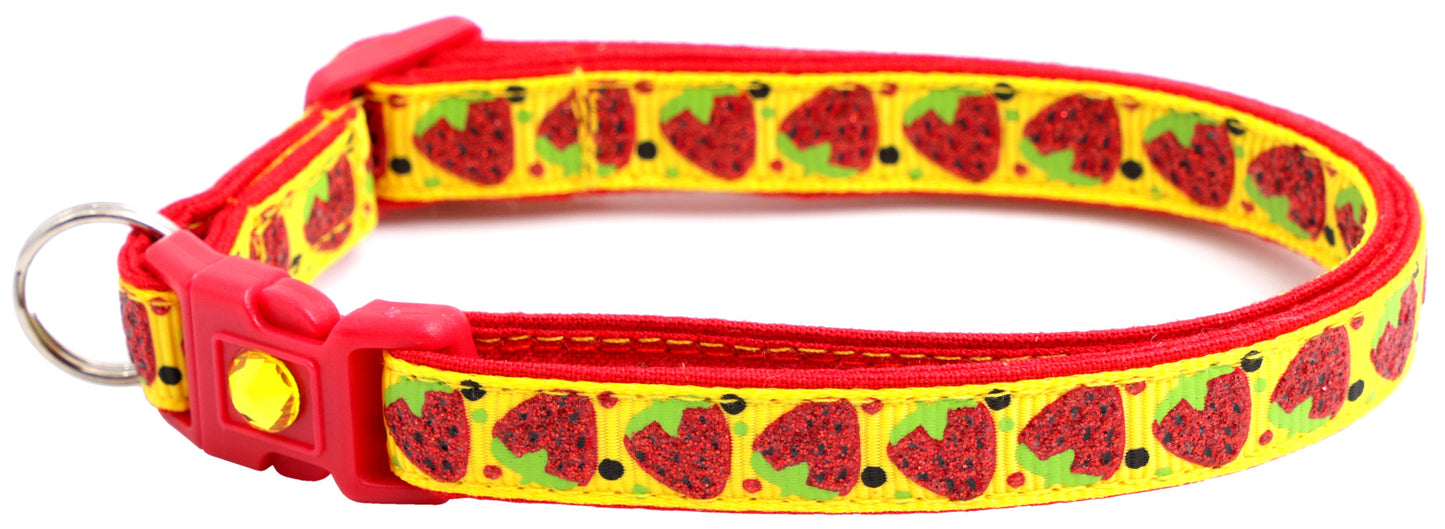Strawberries Breakaway Cat Collar-37